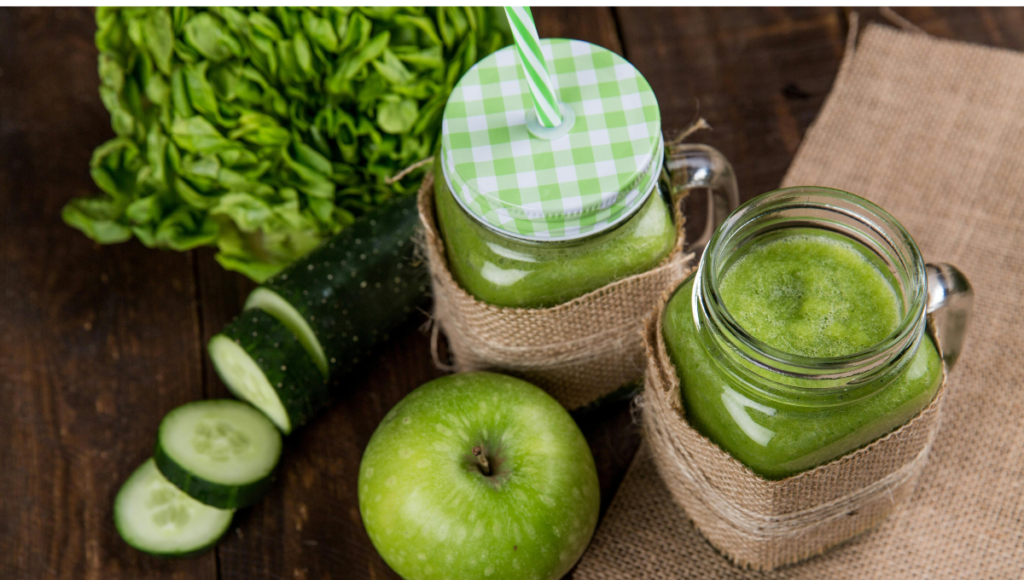 Tomar jugo verde tosodlos días