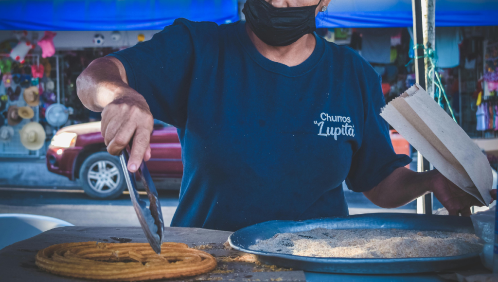 ¿Cómo se preparan los churros rellenos?